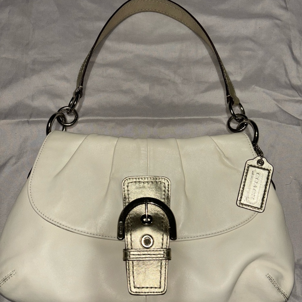 Coach Soho Y2K Cream Leather Shoulder Bag with Gold Accents